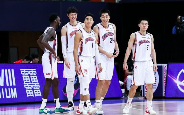 s15赛程-欧篮联今晨走向成谜;新疆广汇扳平良机;媒体盛赞;阵容厚度经受考验