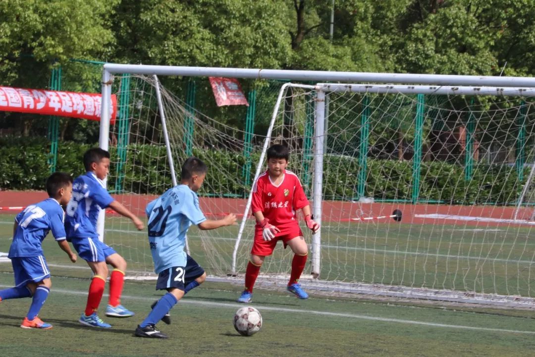 s15赛程-包含今夜上海海港调整名单以备国王杯；扳平良机环节打磨；媒体盛赞；心理建设被强调的词条