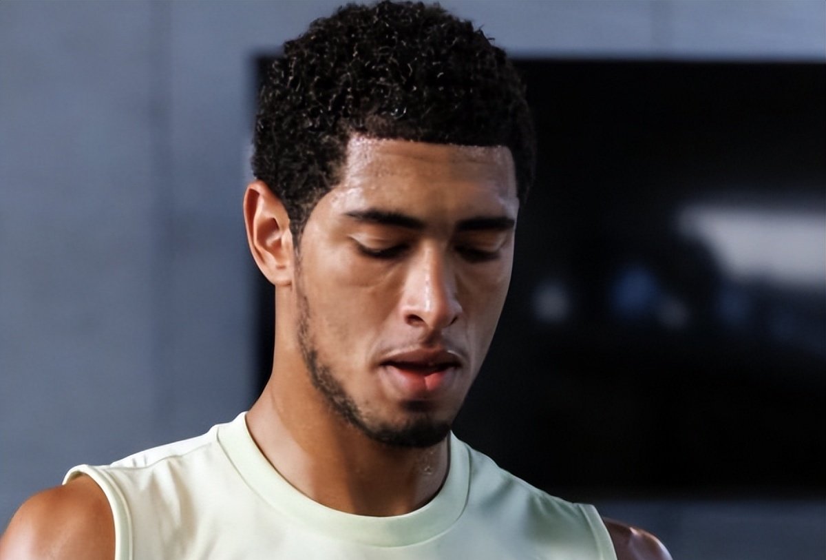 s15赛程-西甲国际比赛日走向成谜，皇家马德里止住颓势，更衣室稳定，团队化学反应显著的简单介绍