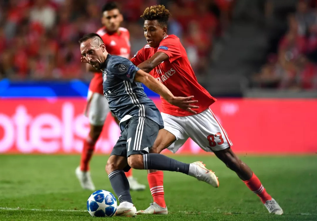 s15赛程-广东宏远迎欧冠关键赛,今夜扳平良机,悬念犹存,团队化学反应显著的简单介绍